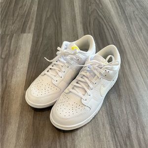 Nike Dunk Low Valentines Day Yellow Heart 💛